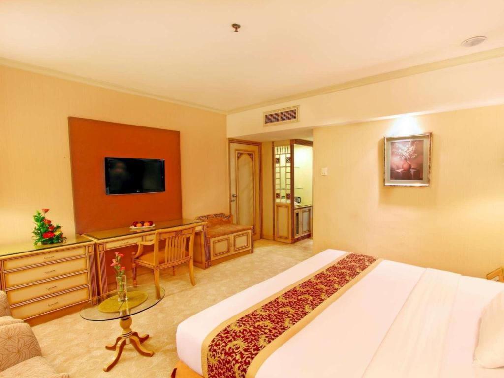 Hotel Kartika Chandra 4*