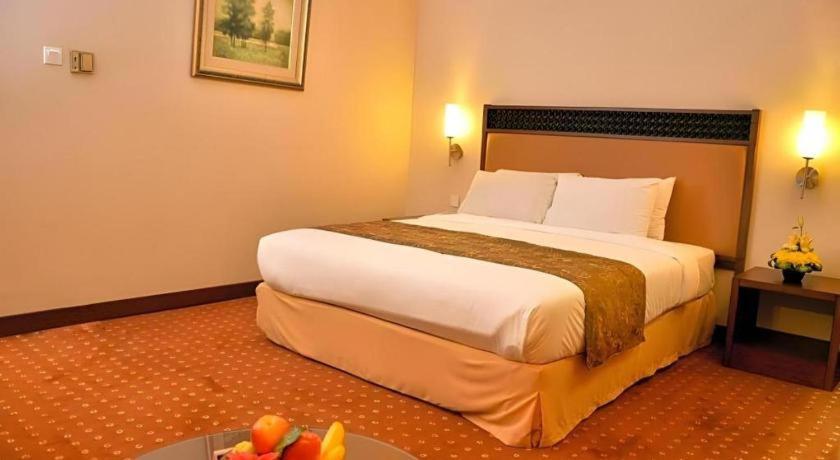 Hotel Kartika Chandra 4*